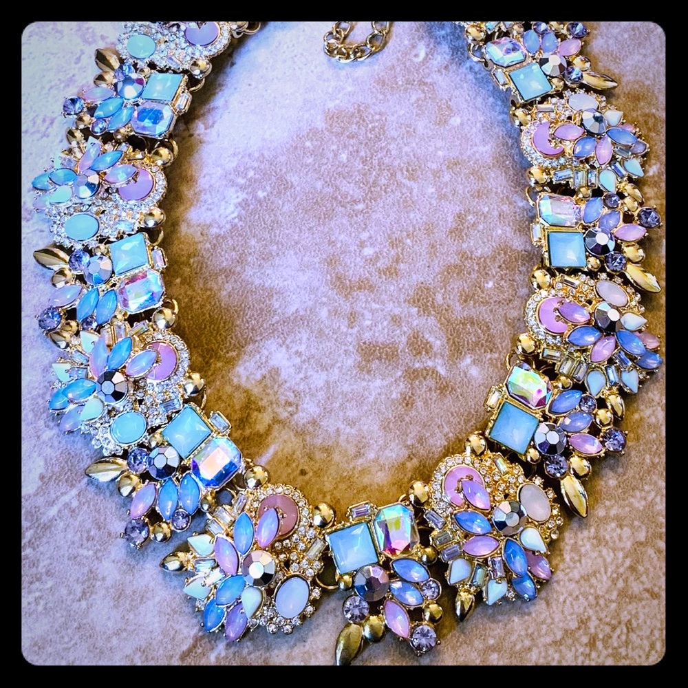 Crystal statement necklace